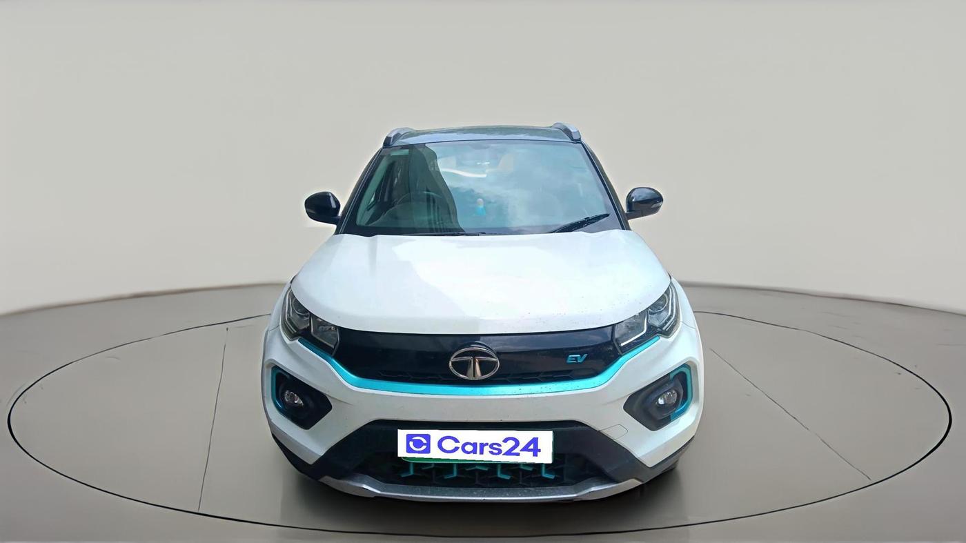 2021 Tata NEXON EV XZ PLUS, Electric, Automatic, 68,153 km, exterior