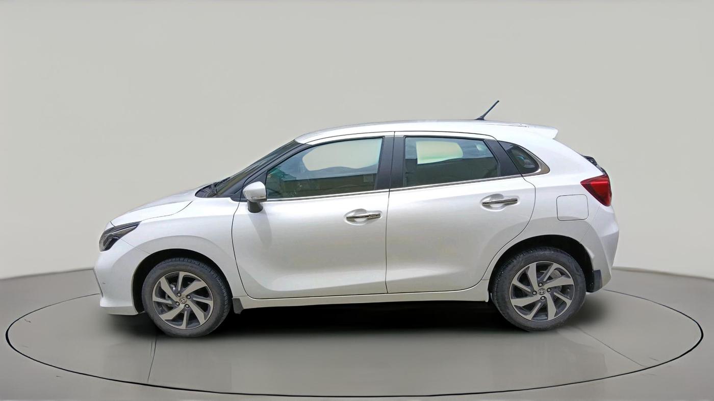 2025 Toyota Glanza G E-CNG, CNG, Manual, 15,045 km, exterior