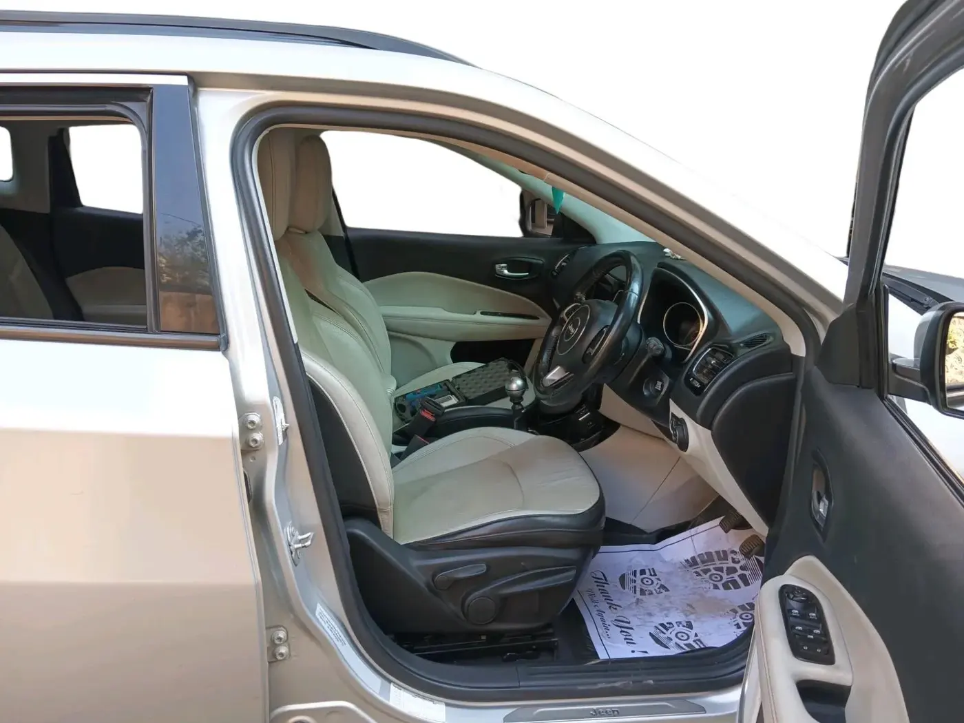 2018 Jeep Compass LIMITED 2.0 DIESEL, Diesel, Manual, 1,00,472 km, interior