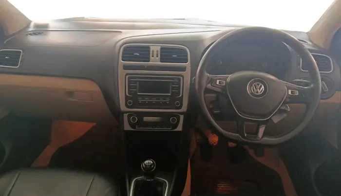 2015 Volkswagen Polo HIGHLINE1.2L, Petrol, Manual, 58,347 km, interior