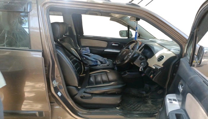 2018 Maruti Wagon R 1.0 LXI CNG, CNG, Manual, 88,492 km, interior