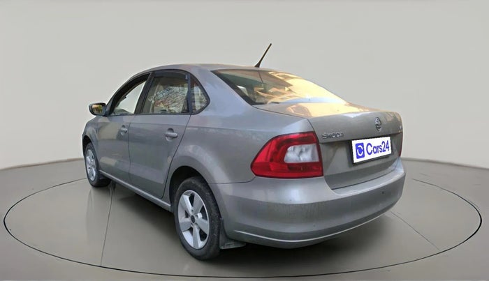 2015 Skoda Rapid ELEGANCE 1.6 MPI MT, Petrol, Manual, 70,999 km, exterior