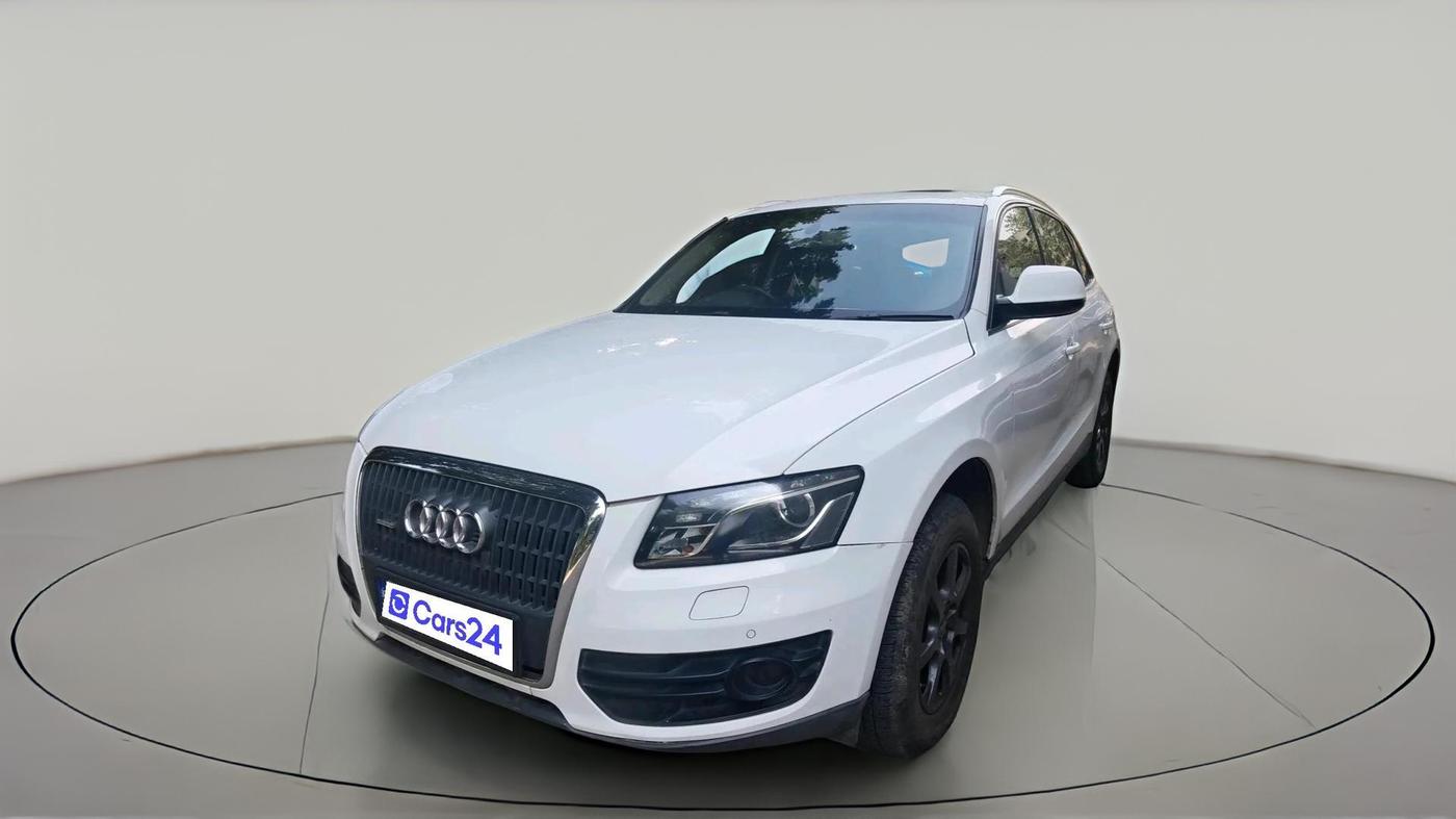 2012 Audi Q5 2.0 TDI QUATTRO, Diesel, Automatic, 1,13,179 km, exterior