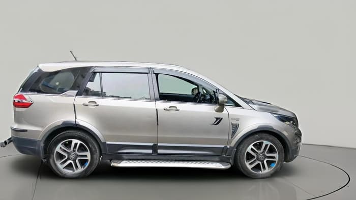 2017 Tata Hexa XT 4X2 6 STR, Diesel, Manual, 99,197 km, exterior