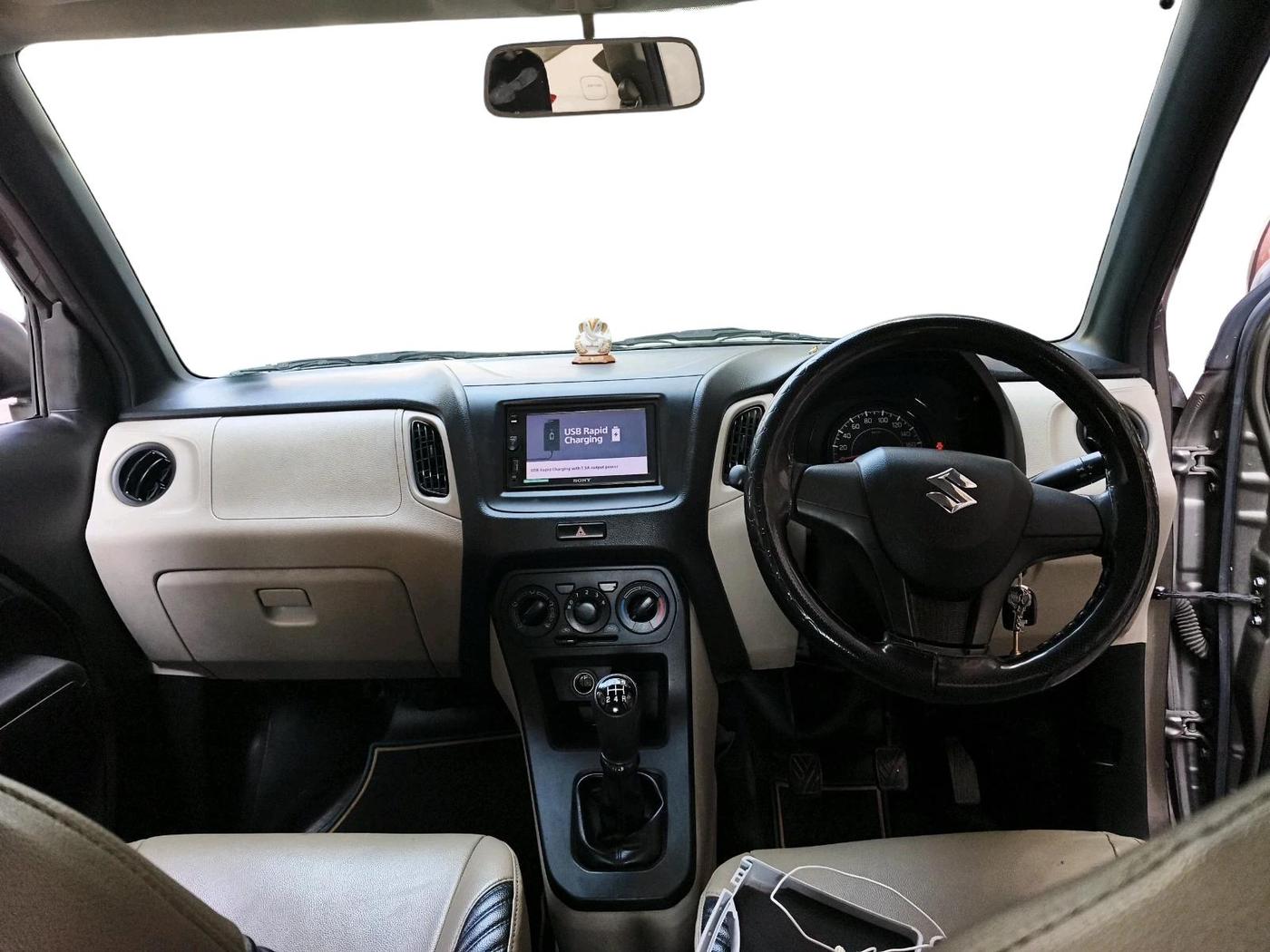 2019 Maruti New Wagon-R LXI CNG 1.0, CNG, Manual, 1,53,996 km, interior