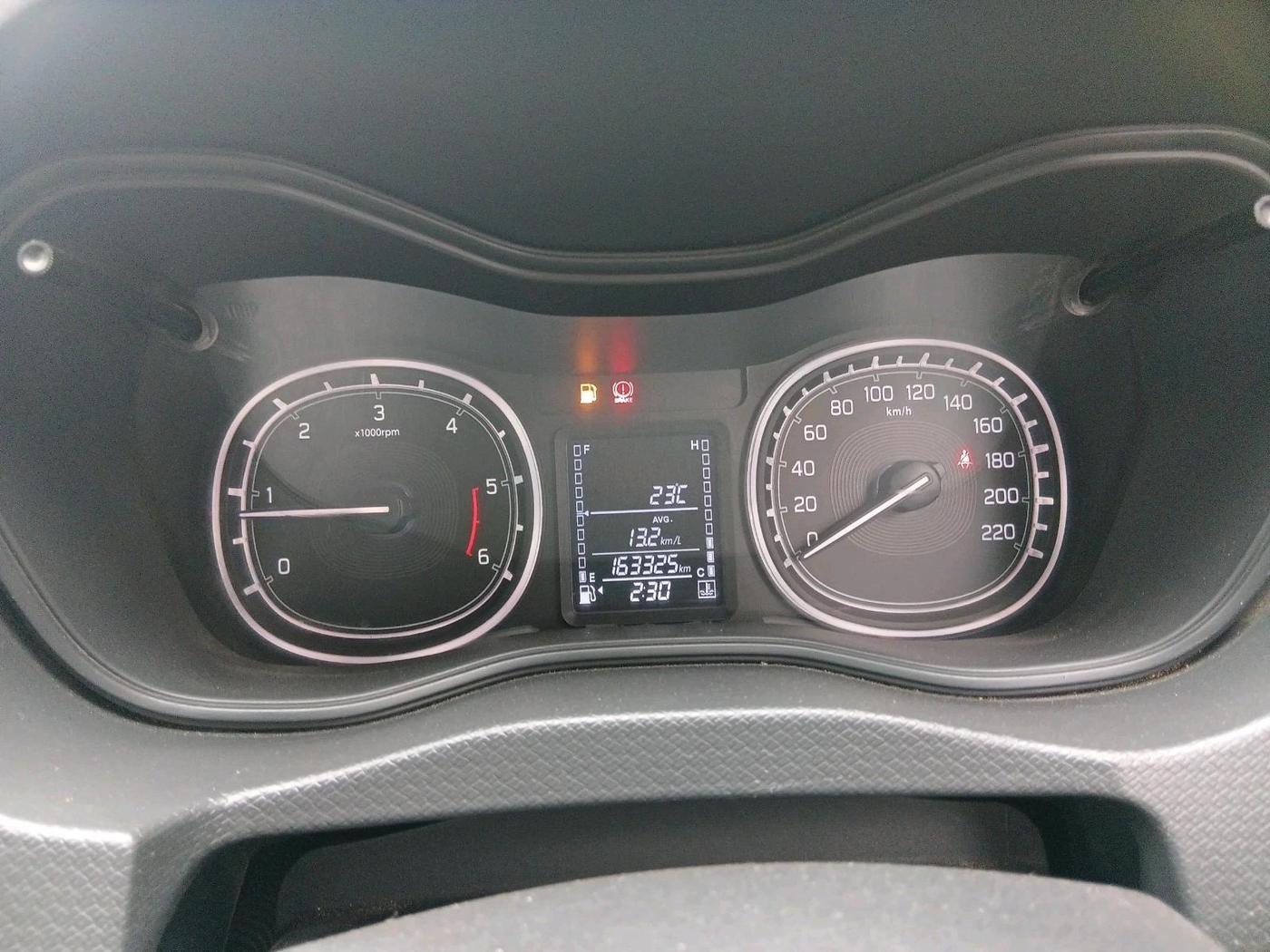 2018 Maruti Vitara Brezza ZDI, Diesel, Manual, 1,63,325 km, interior