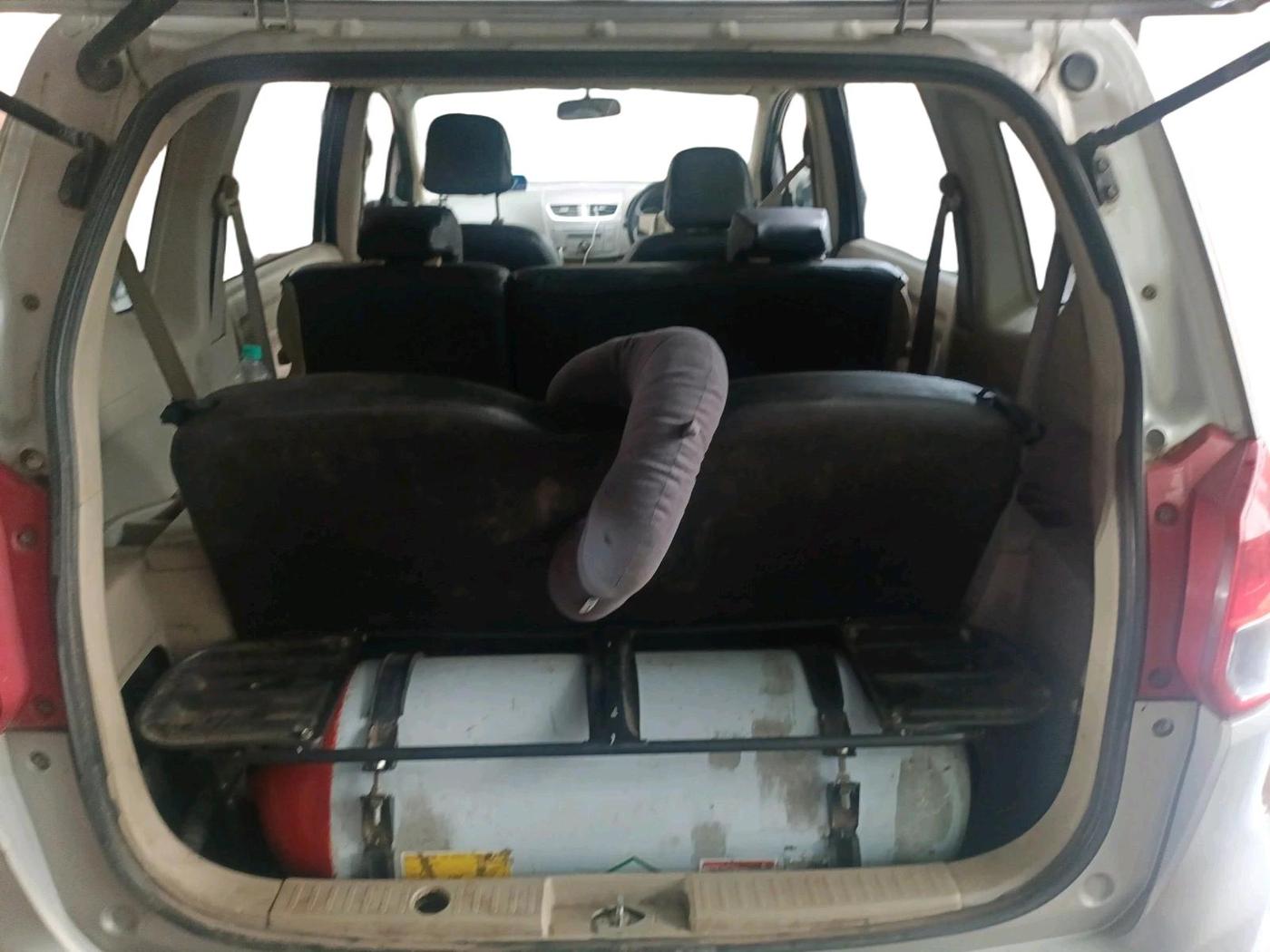 2015 Maruti Ertiga VXI CNG, CNG, Manual, 2,27,205 km, exterior