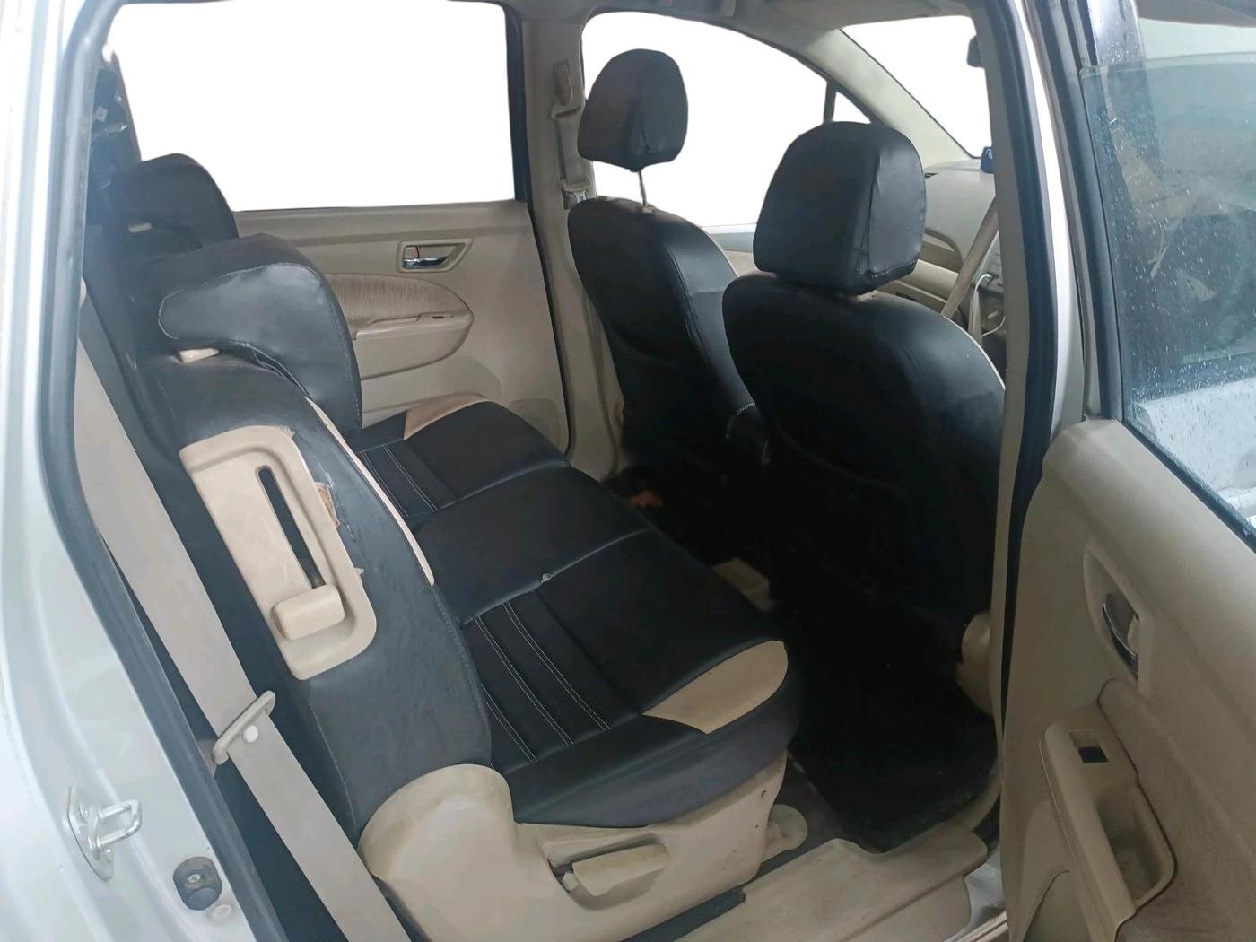 2015 Maruti Ertiga VXI CNG, CNG, Manual, 2,27,205 km, interior