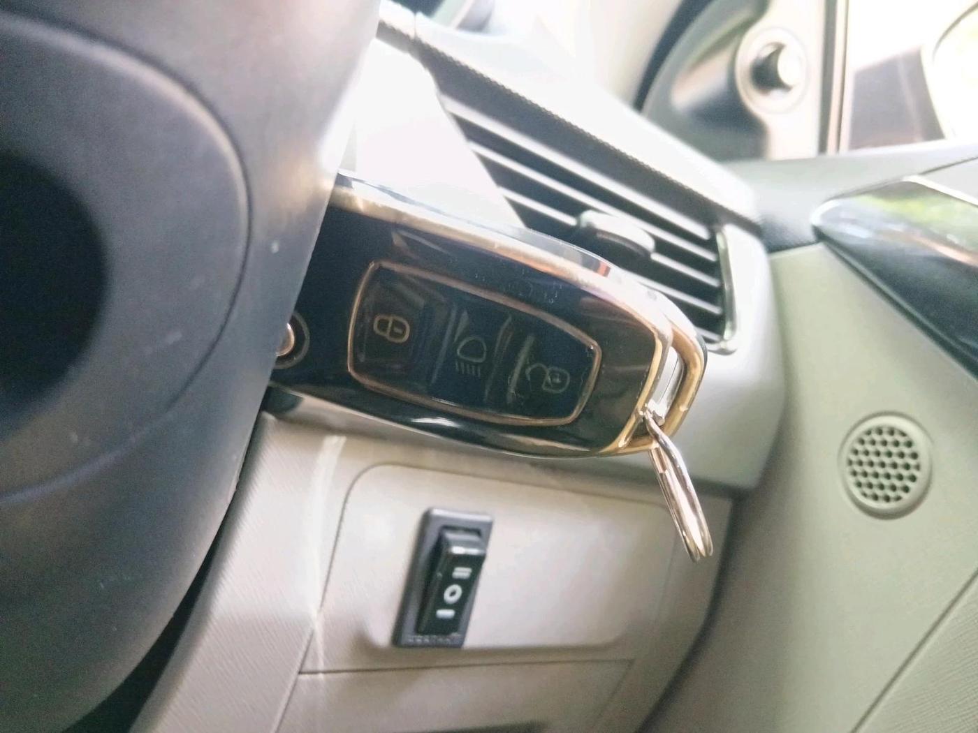2018 Tata NEXON XMA DIESEL, Diesel, Automatic, 92,823 km, interior