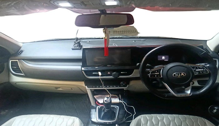 2021 KIA SELTOS HTX 1.5 PETROL, Petrol, Manual, 35,156 km, interior