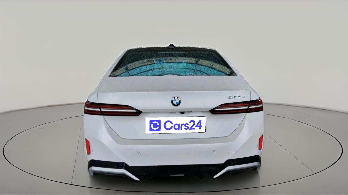 2025 BMW 5 Series 530Li M Sport, Petrol, Automatic, 8,203 km, exterior