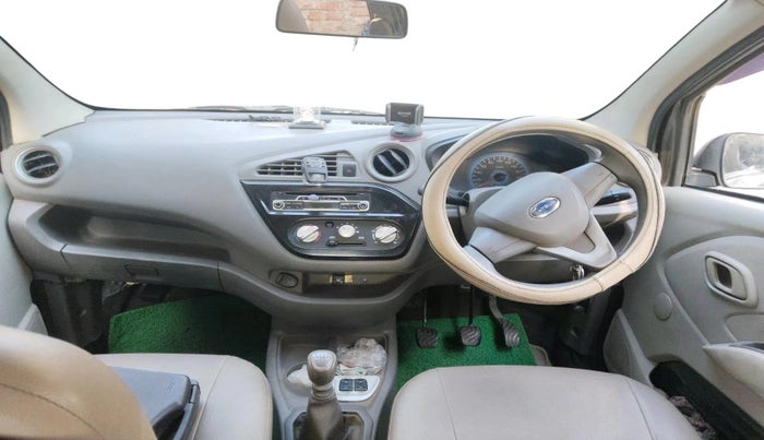 2016 Datsun Redi Go T (O), Petrol, Manual, 63,585 km, interior