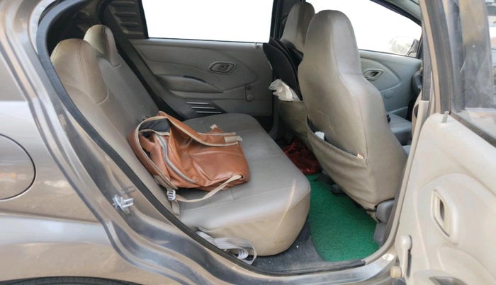 2016 Datsun Redi Go T (O), Petrol, Manual, 63,585 km, interior