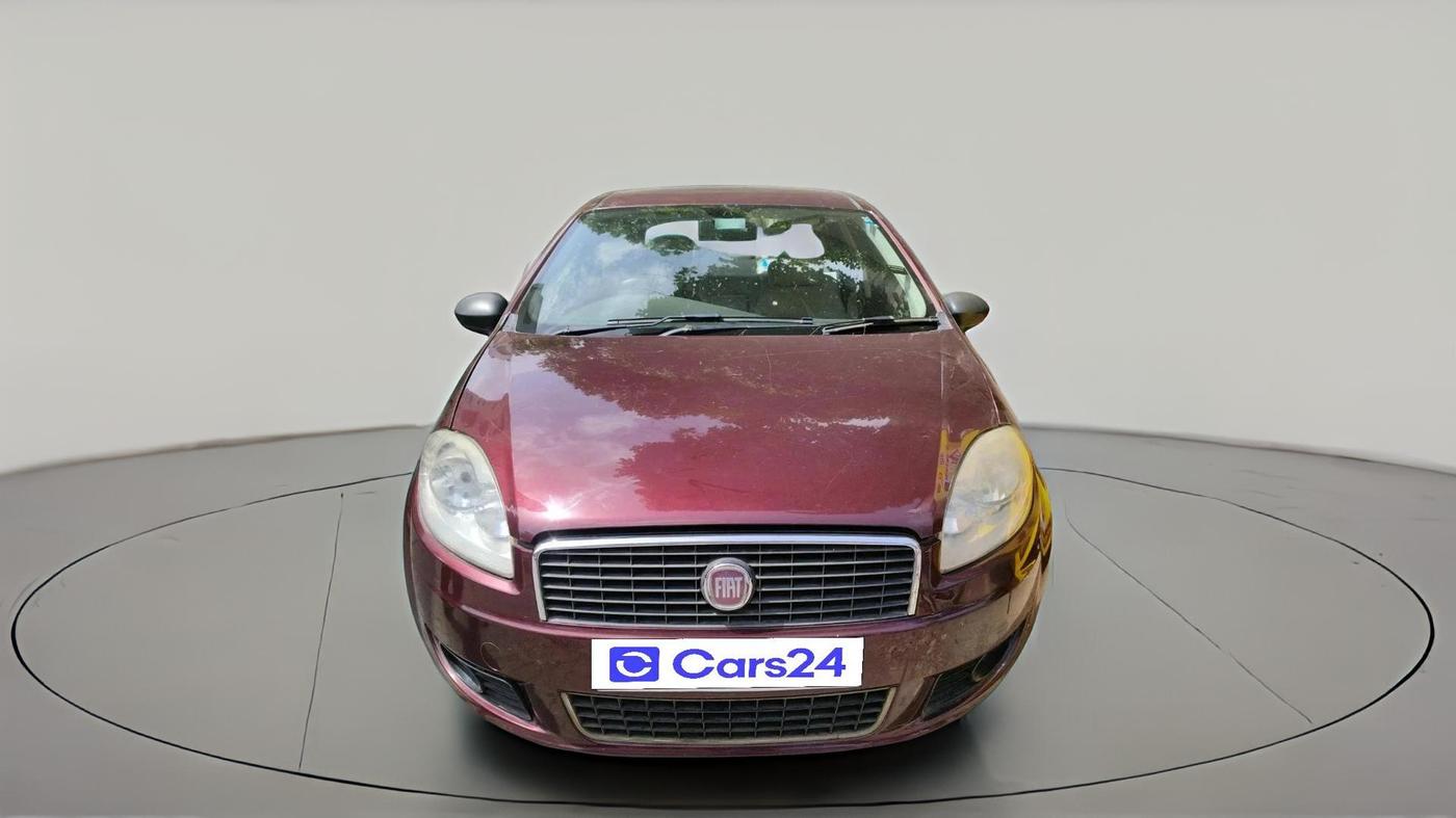 2013 Fiat Linea CLASSIC 1.4 L, Petrol, Manual, 1,13,444 km, exterior