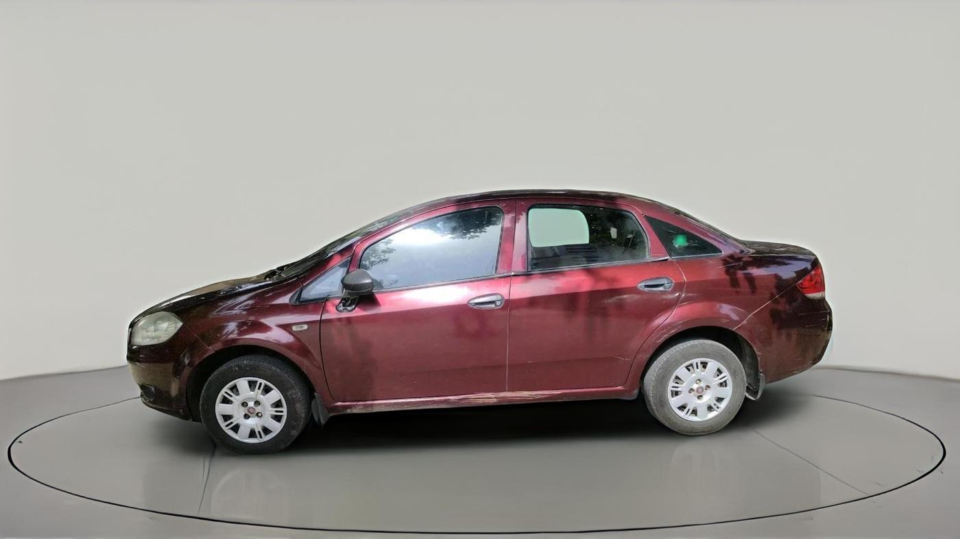 2013 Fiat Linea CLASSIC 1.4 L, Petrol, Manual, 1,13,444 km, exterior