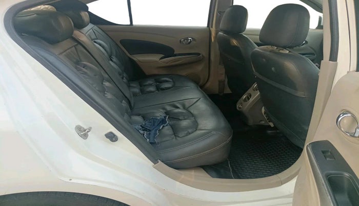 2013 Nissan Sunny XV PETROL, Petrol, Manual, 55,820 km, interior