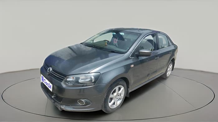 2013 Volkswagen Vento HIGHLINE 1.6 MPI, Petrol, Manual, 73,768 km, exterior