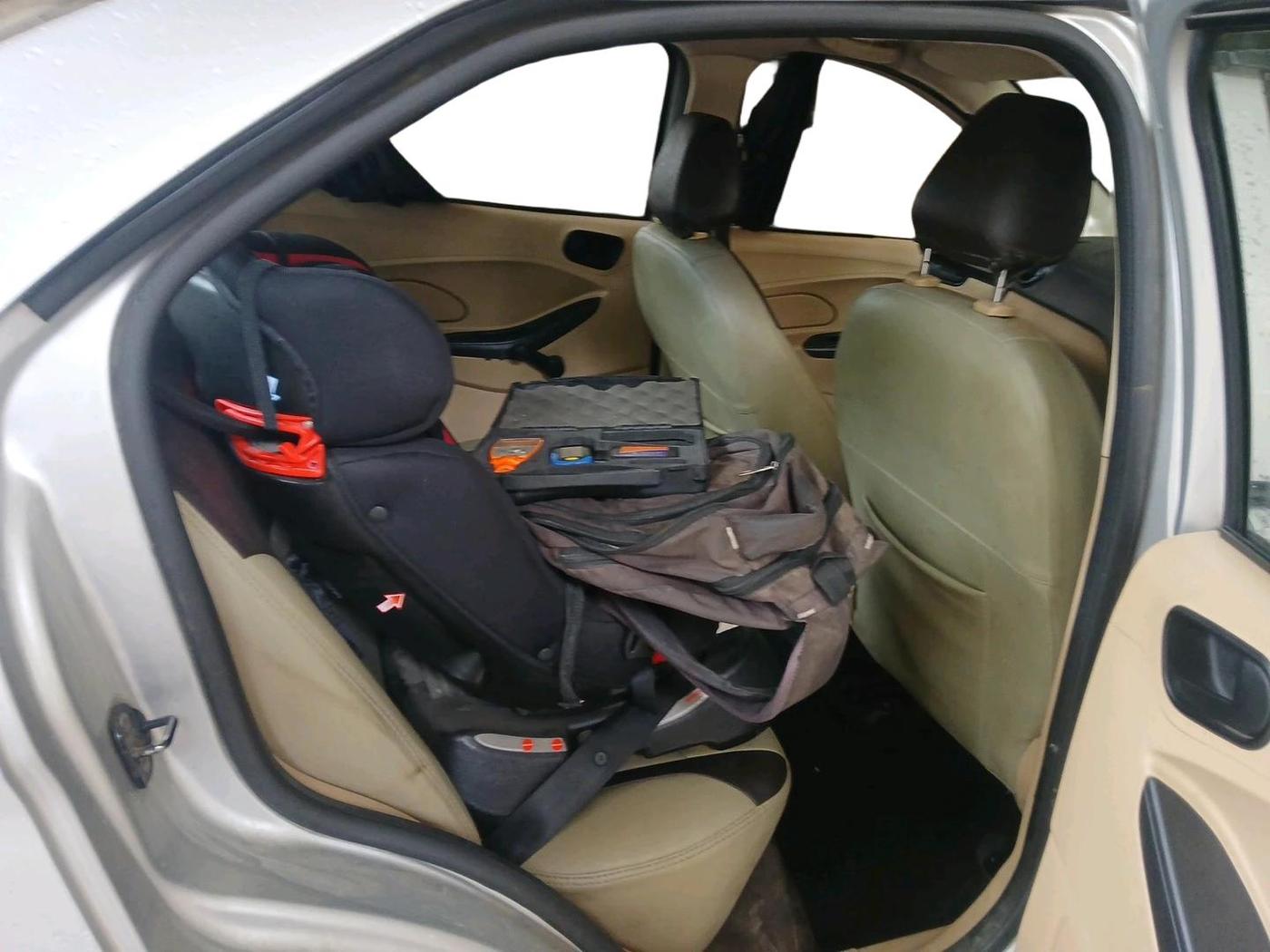 2015 Ford Figo Aspire AMBIENTE 1.2 PETROL, Petrol, Manual, 63,099 km, interior
