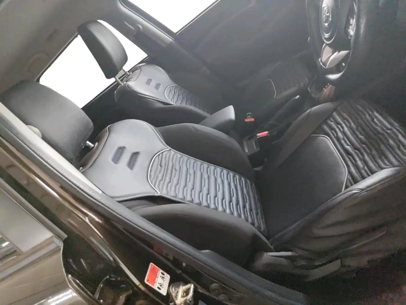 2025 Toyota URBAN CRUISER HYRYDER S HYBRID, Hybrid, Automatic, 6,950 km, interior
