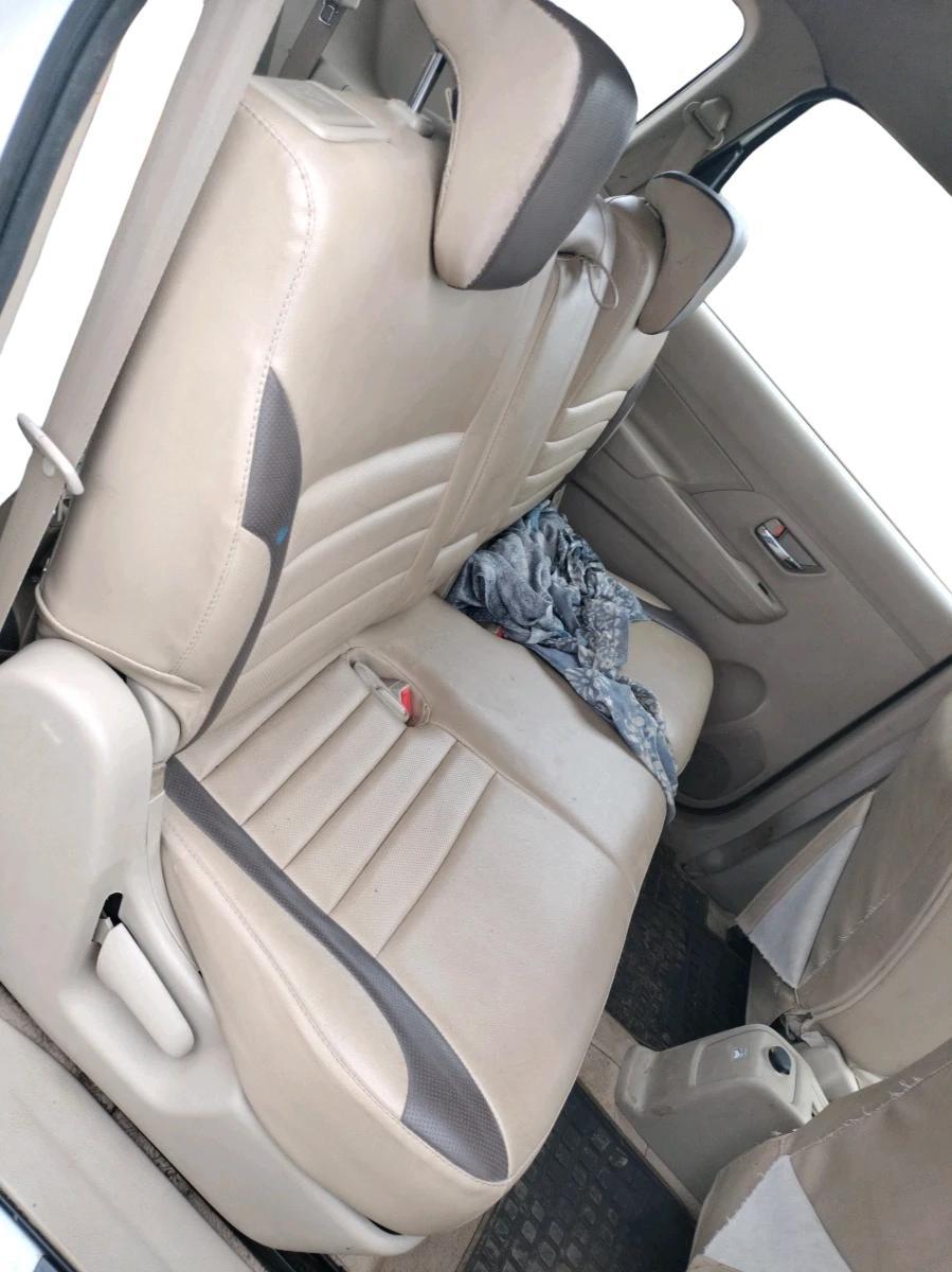 2022 Maruti Ertiga VXI CNG, CNG, Manual, 33,014 km, interior
