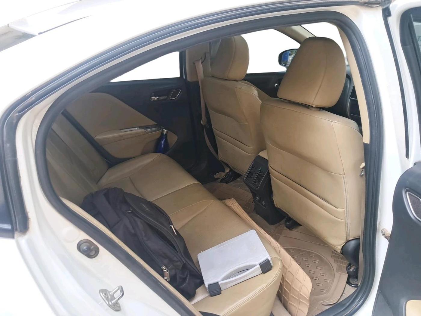 2017 Honda City 1.5L I-VTEC ZX CVT, CNG, Automatic, 1,07,756 km, interior