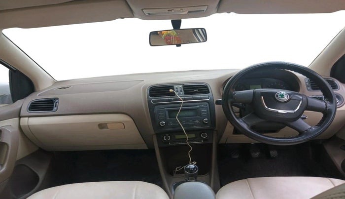 2012 Skoda Rapid ELEGANCE 1.6 TDI CR MT, Diesel, Manual, 91,518 km, interior