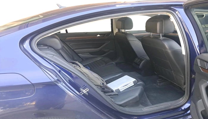 2018 Volkswagen Passat HIGHLINE DSG, Diesel, Automatic, 42,324 km, interior