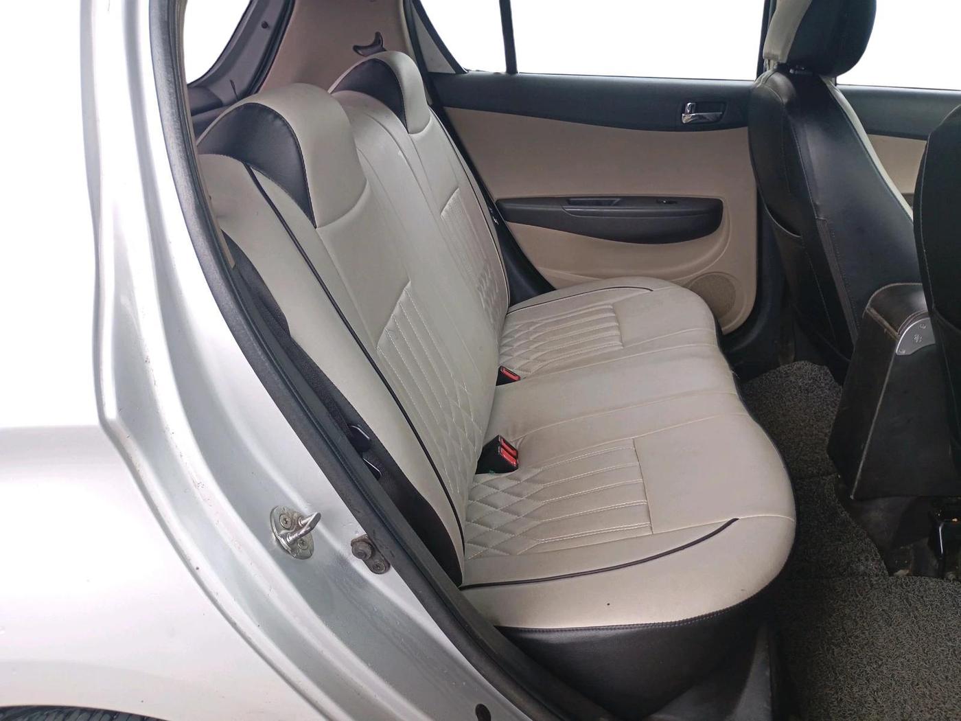 2014 Hyundai Elite i20 MAGNA 1.2, Petrol, Manual, 1,26,963 km, interior