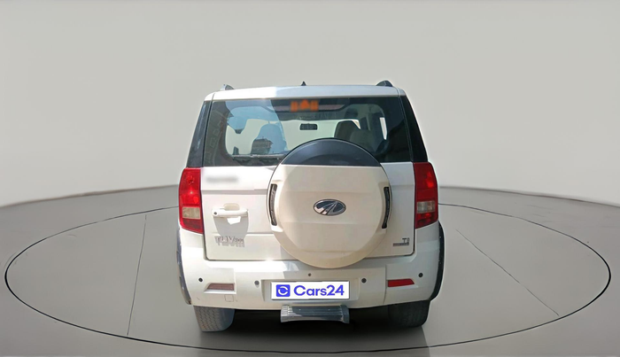 2016 Mahindra TUV300 T8 AMT, Diesel, Automatic, 1,50,333 km, exterior