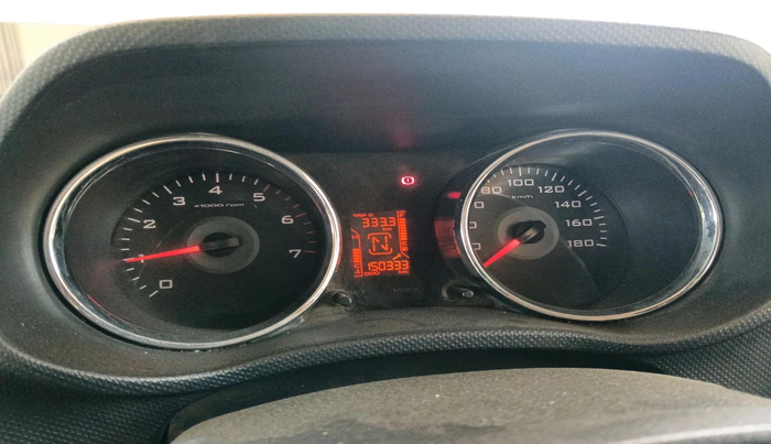 2016 Mahindra TUV300 T8 AMT, Diesel, Automatic, 1,50,333 km, interior
