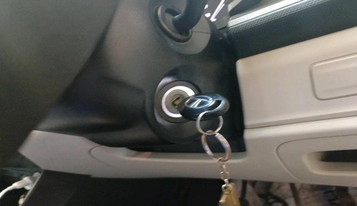 2022 Tata ALTROZ XM PLUS PETROL, Petrol, Manual, 45,921 km, interior