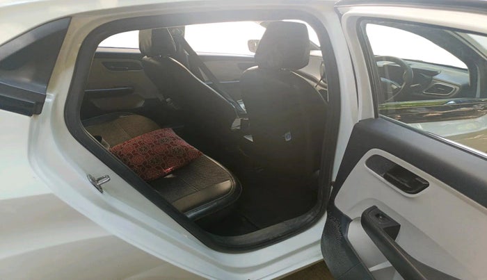 2022 Tata ALTROZ XM PLUS PETROL, Petrol, Manual, 45,921 km, interior