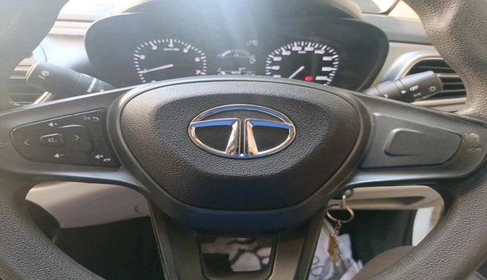 2022 Tata ALTROZ XM PLUS PETROL, Petrol, Manual, 45,921 km, interior