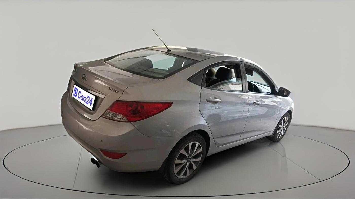 2014 Hyundai Verna FLUIDIC 1.6 CRDI SX, Diesel, Manual, 88,619 km, exterior