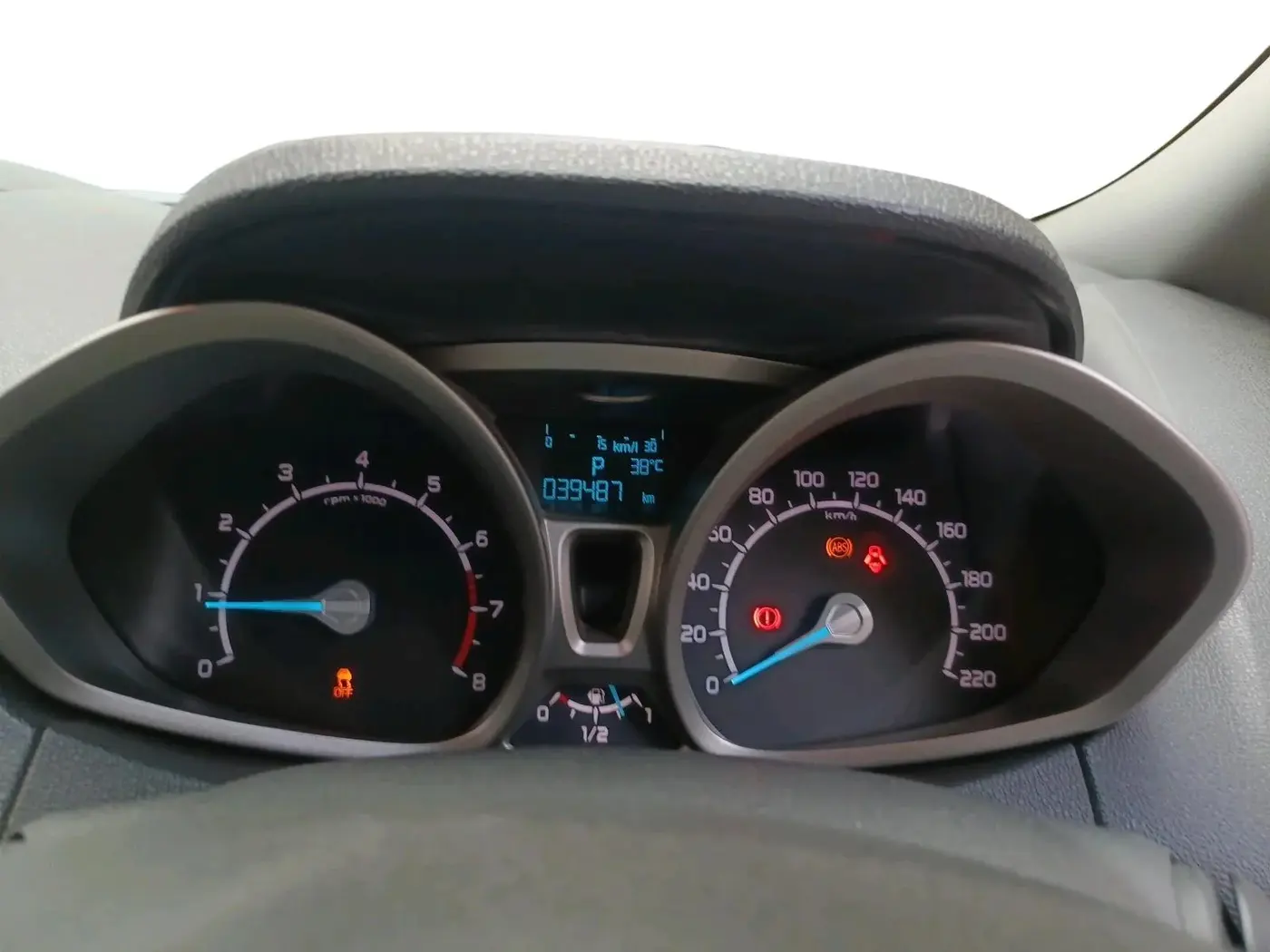 2014 Ford Ecosport TITANIUM 1.5L PETROL AT, Petrol, Automatic, 39,487 km, interior