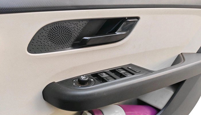 2023 Tata ALTROZ XM PLUS PETROL, Petrol, Manual, 17,032 km, interior