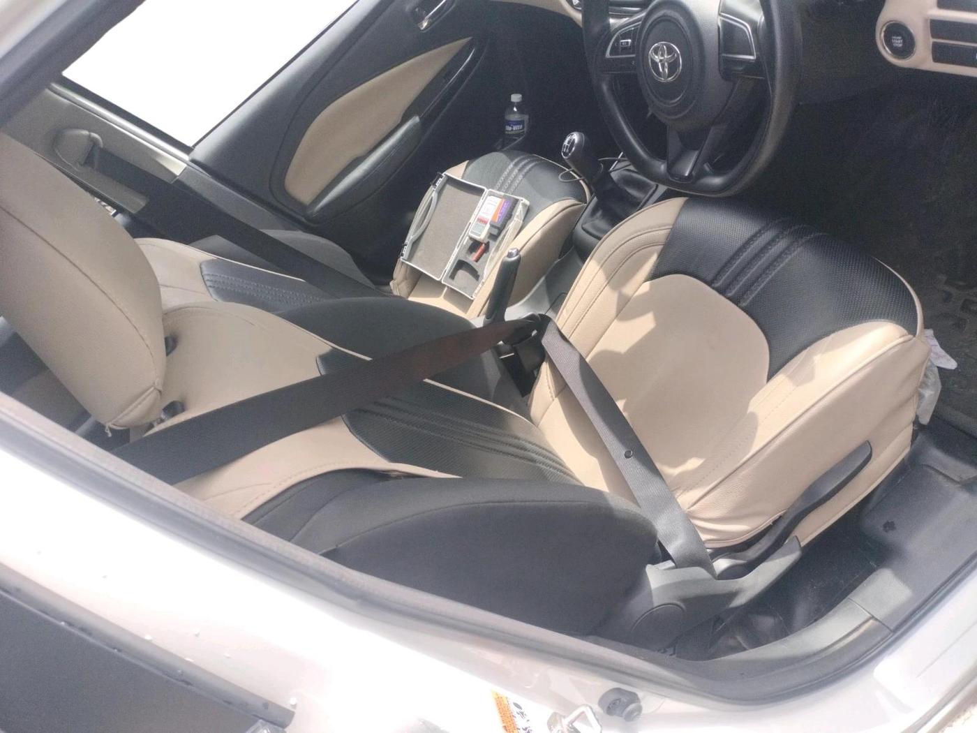2025 Toyota Glanza G E-CNG, CNG, Manual, 13,943 km, interior