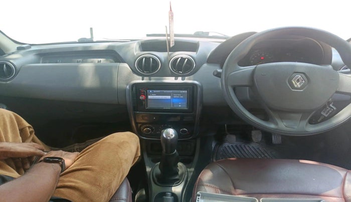 2015 Renault Duster 85 PS RXE DIESEL, Diesel, Manual, 1,08,837 km, interior