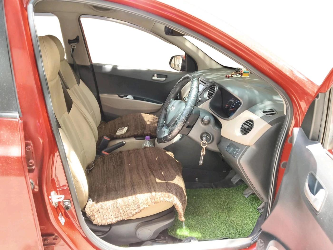 2014 Hyundai Xcent S (O) 1.2, Petrol, Manual, 50,157 km, interior
