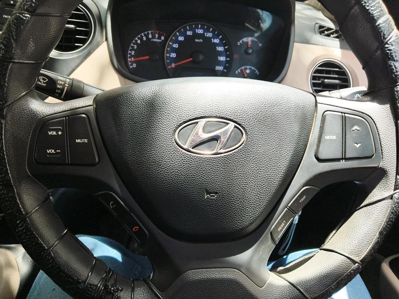 2014 Hyundai Xcent S (O) 1.2, Petrol, Manual, 50,157 km, interior