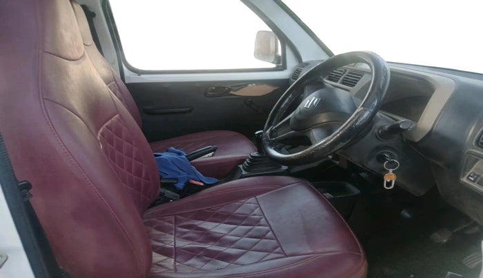 2023 Maruti Eeco 5 STR AC CNG, CNG, Manual, 1,26,365 km, interior