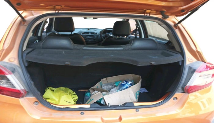 2018 Tata Tiago XZ PETROL, Petrol, Manual, 54,944 km, exterior