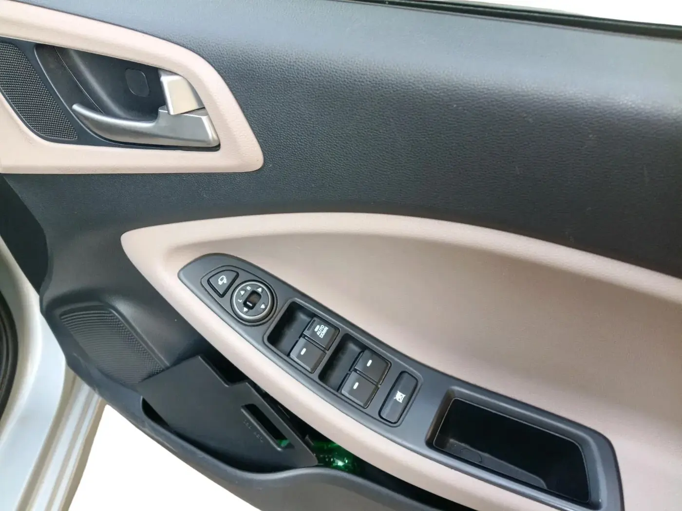 2019 Hyundai Elite i20 SPORTZ PLUS 1.2, Petrol, Manual, 36,319 km, interior