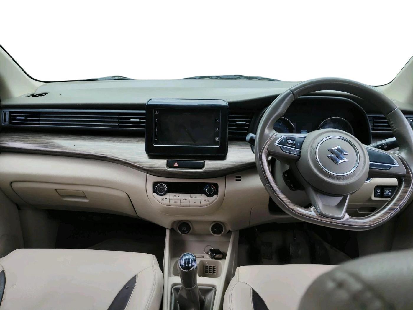 2019 Maruti Ertiga ZXI+ SHVS, CNG, Manual, 1,26,420 km, interior