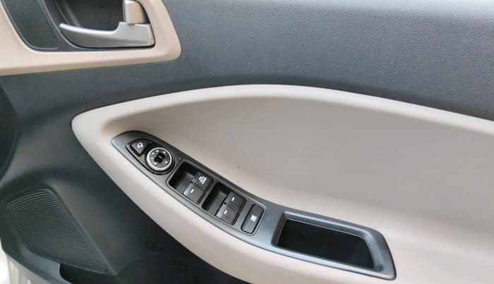 2016 Hyundai Elite i20 SPORTZ 1.2, Petrol, Manual, 9,430 km, interior