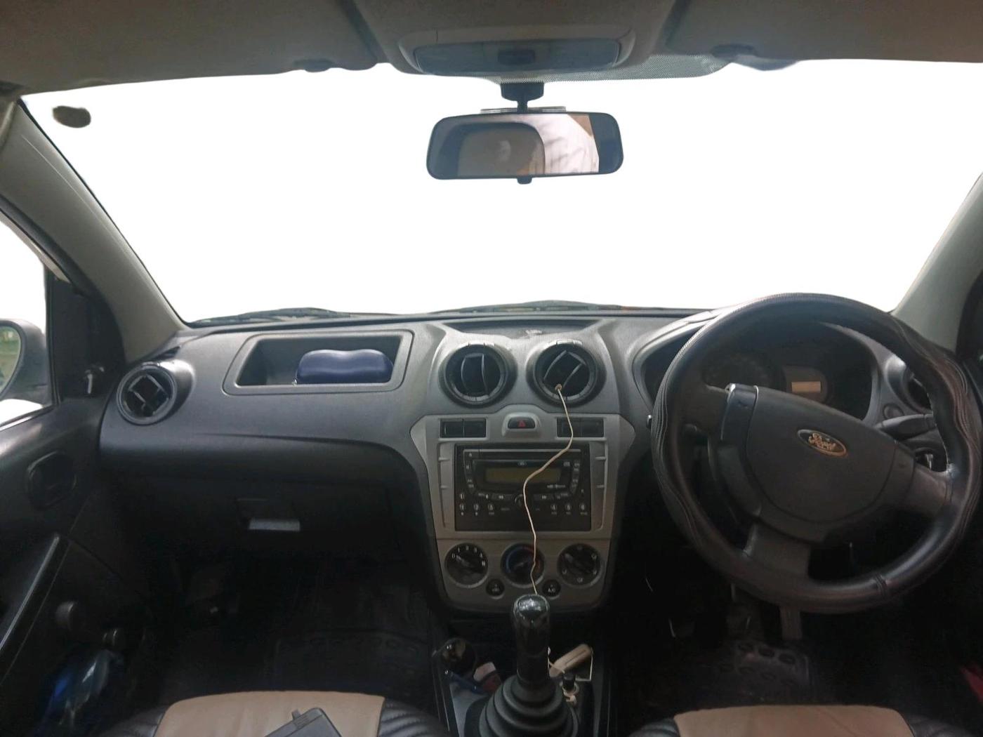 2012 Ford Figo LXI 1.4 DIESEL, Diesel, Manual, 1,20,499 km, interior