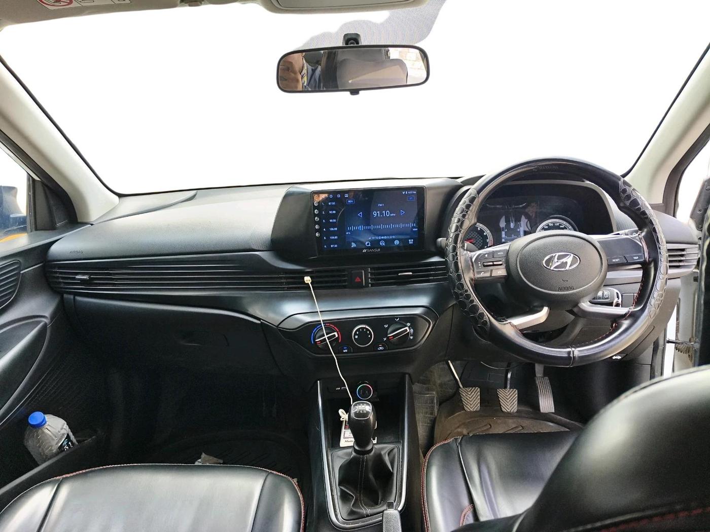 2022 Hyundai NEW I20 MAGNA 1.2 MT, Petrol, Manual, 42,408 km, interior