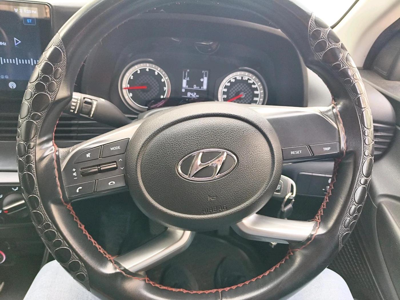 2022 Hyundai NEW I20 MAGNA 1.2 MT, Petrol, Manual, 42,408 km, interior