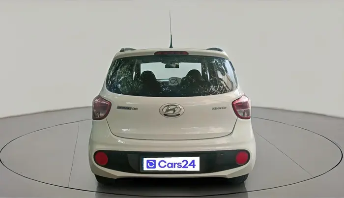 2018 Hyundai Grand i10 SPORTZ AT 1.2 KAPPA VTVT, Petrol, Automatic, 51,415 km, exterior