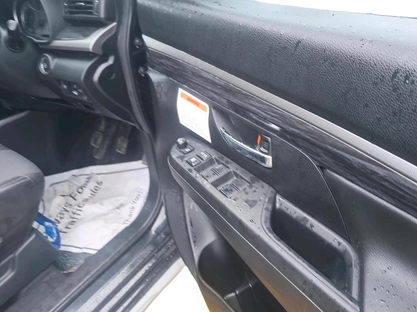 2025 Maruti XL6 ZETA CNG, CNG, Manual, 371 km, interior